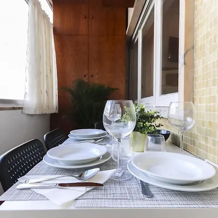 Appartamento Olaias Classic By Homing Lisbona